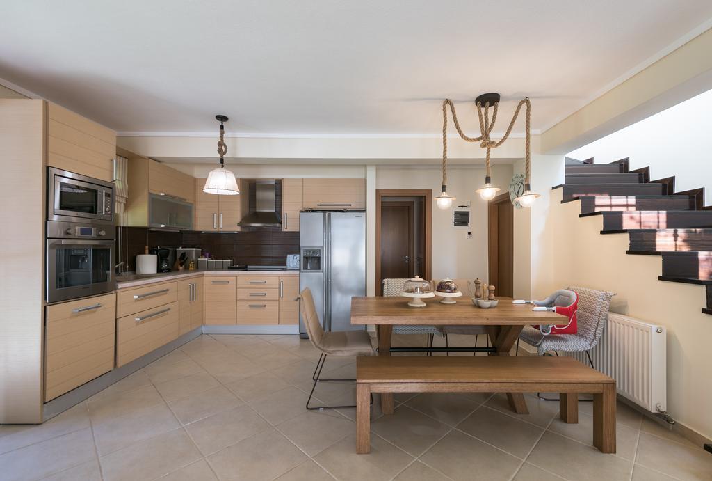 Elani Villa Dieci By Luxlikehome Siviri Room photo